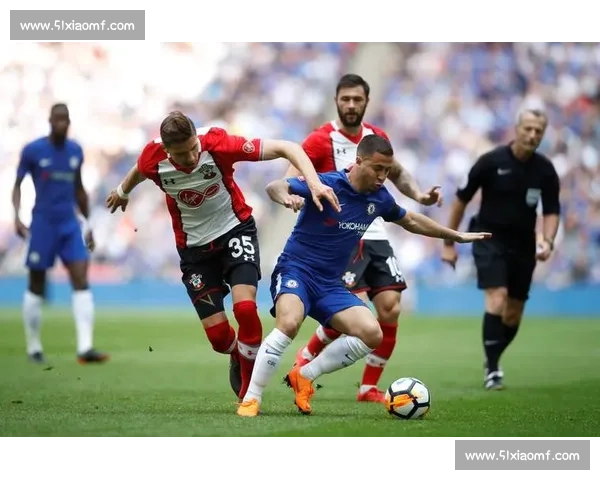 英超比赛实时比分追踪与赛况分析全掌握最新动态及球队表现深度解读 - 副本 - 副本 (3) - 副本