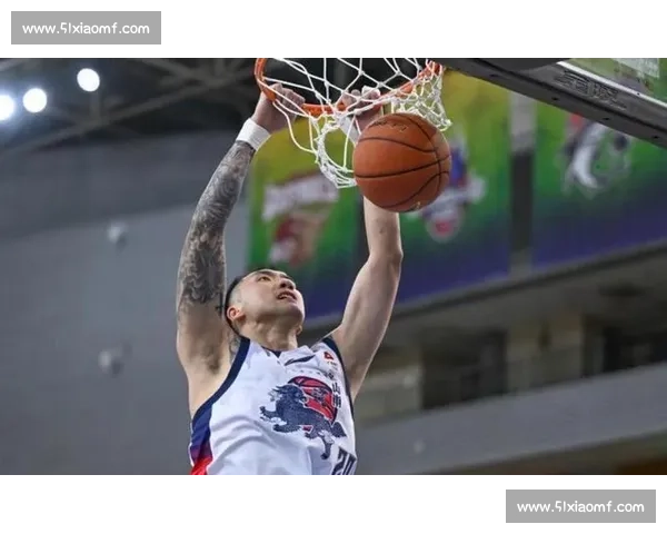 激烈对决！2026年国际篮球锦标赛精彩回顾：豪强争锋，黑马崛起