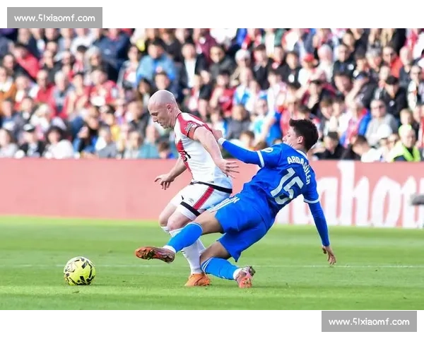 西甲联赛独特魅力与风格特点分析及其对全球足球的影响 - 副本 西甲联赛独特魅力与风格特点分析及其对全球足球的影响 - 副本